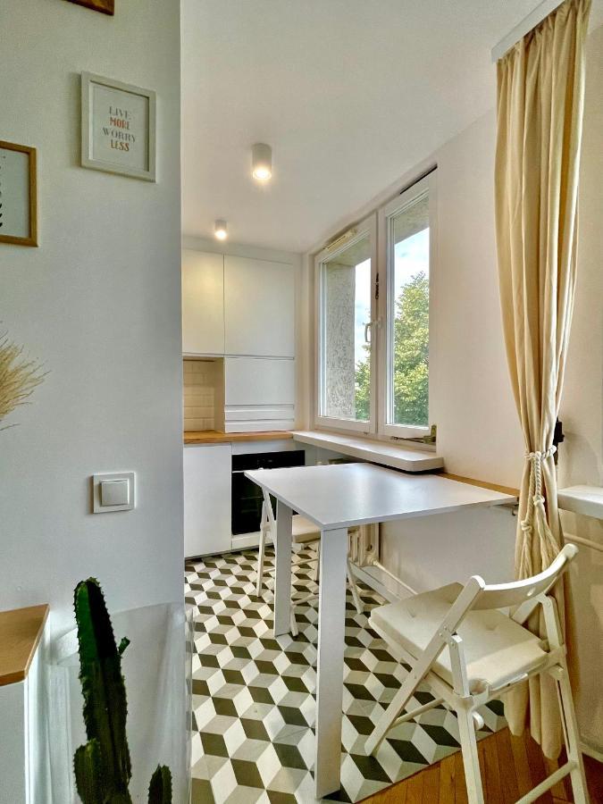 Luxurious Boho Style Apartm. *Home Office* +Desk คาโตวีตเซ ภายนอก รูปภาพ